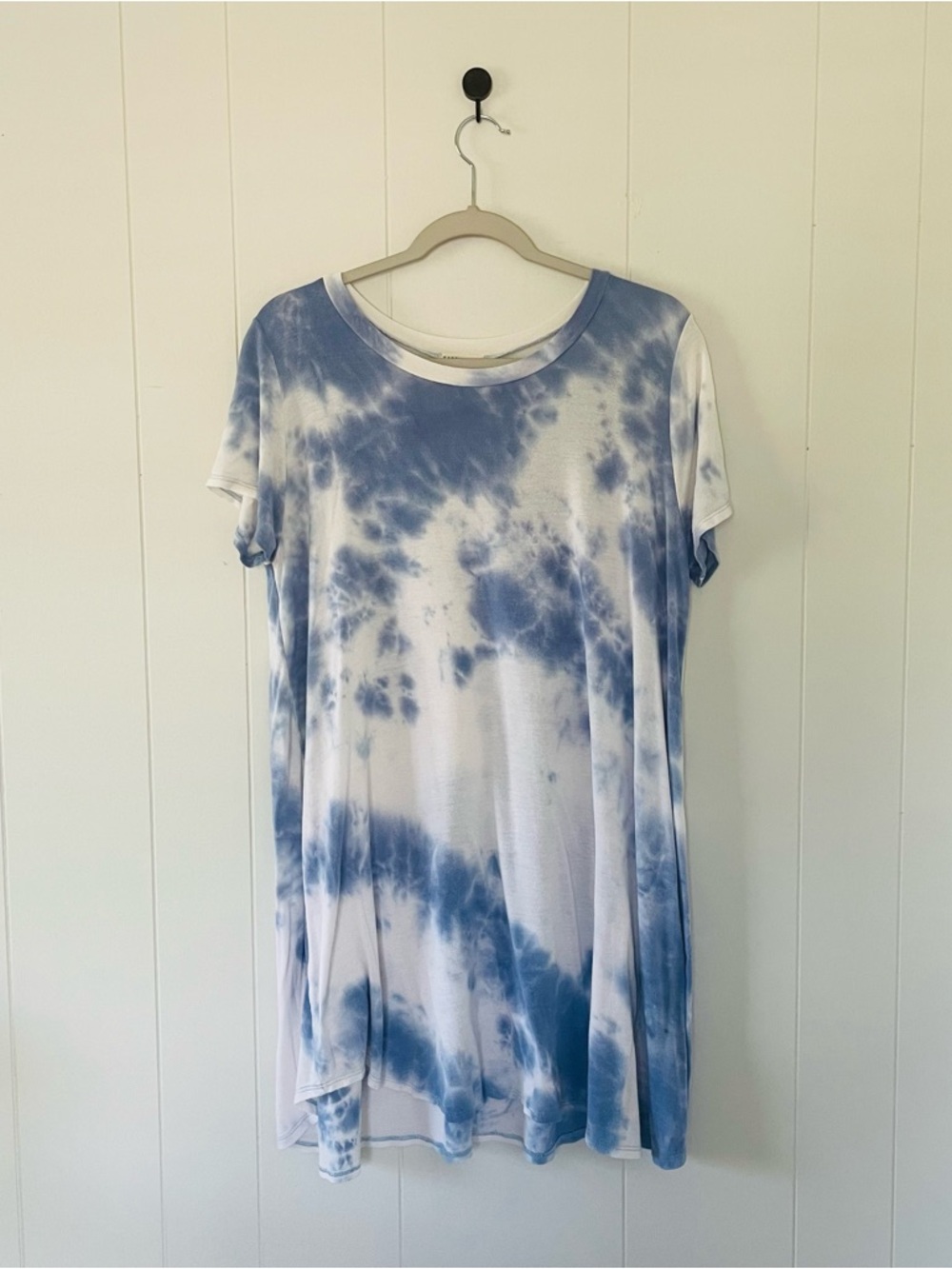 Blue Tie-Dye Short Sleeve Women's Top